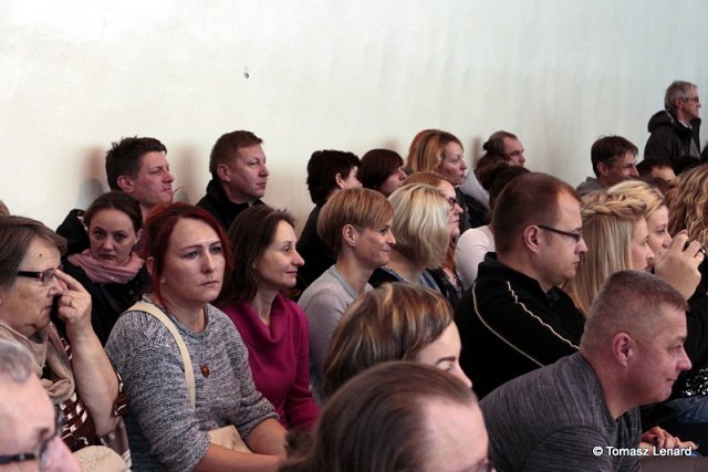 2016-11-10-121406-Canon EOS 700D